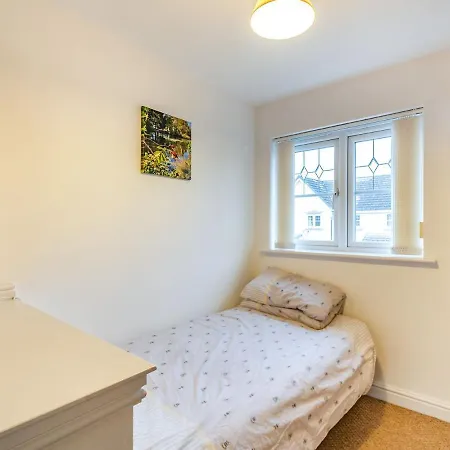 Monument Way Holiday home *